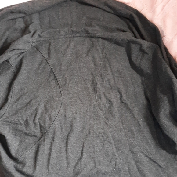 Calvin Klein performance sweater - Picture 7 of 7